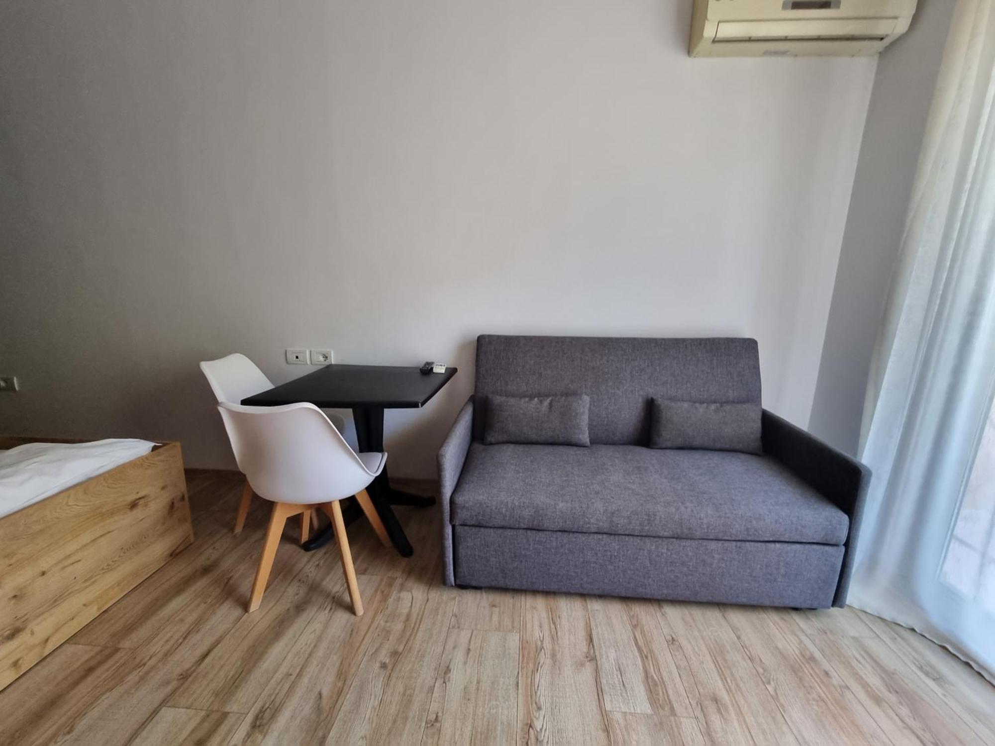 Teo'S Deluxe Studios Vlorë Exteriör bild