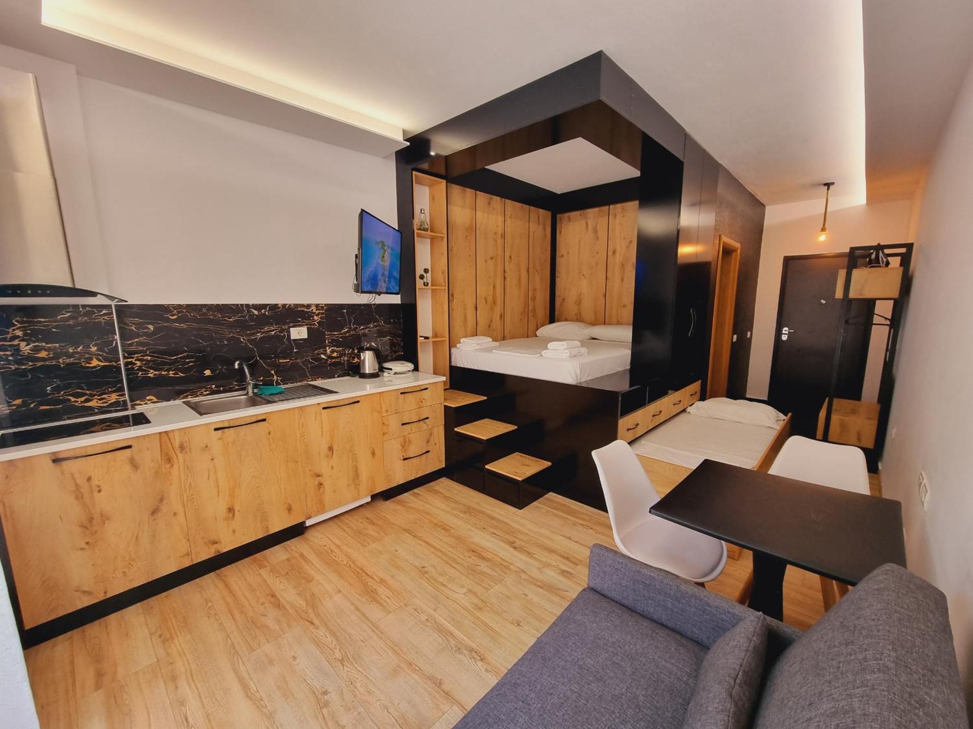 Teo'S Deluxe Studios Vlorë Exteriör bild