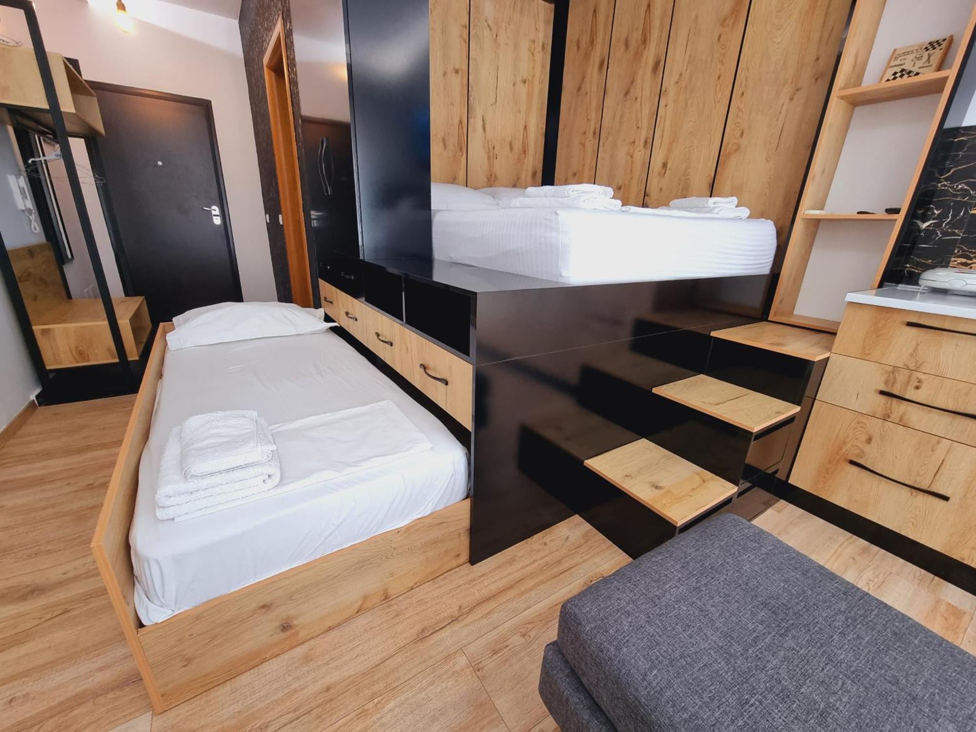 Teo'S Deluxe Studios Vlorë Exteriör bild