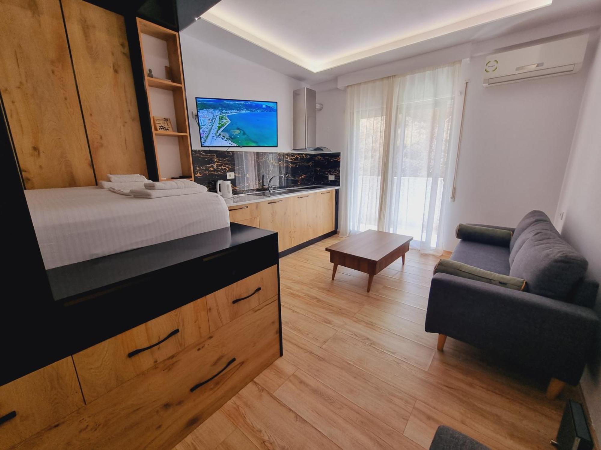 Teo'S Deluxe Studios Vlorë Exteriör bild